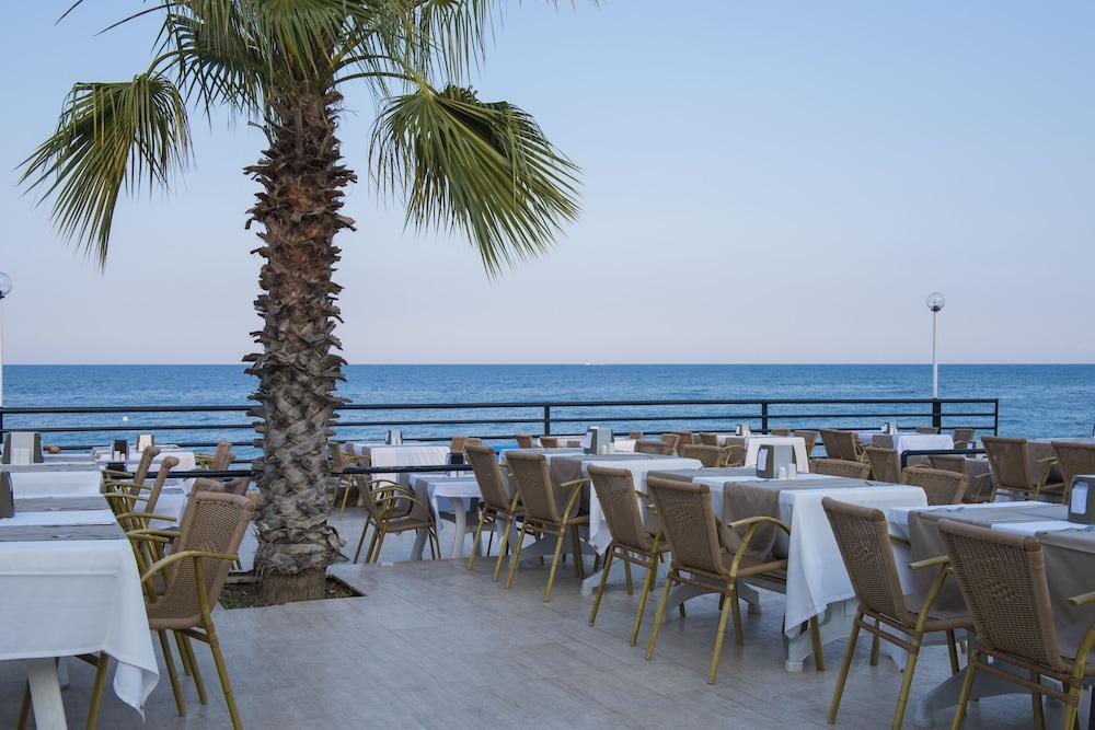 Club Hotel Rama Белдиби Екстериор снимка