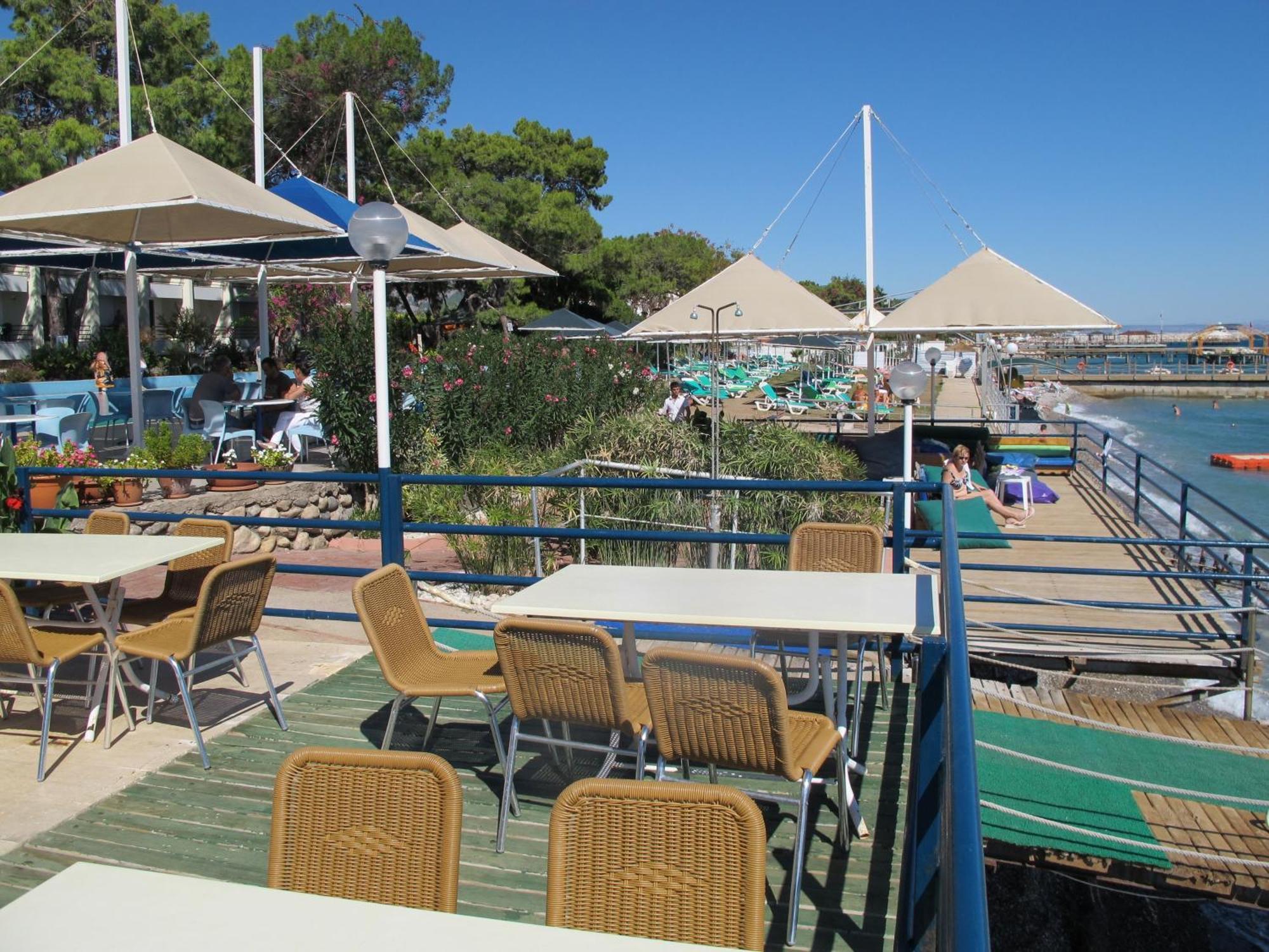 Club Hotel Rama Белдиби Екстериор снимка