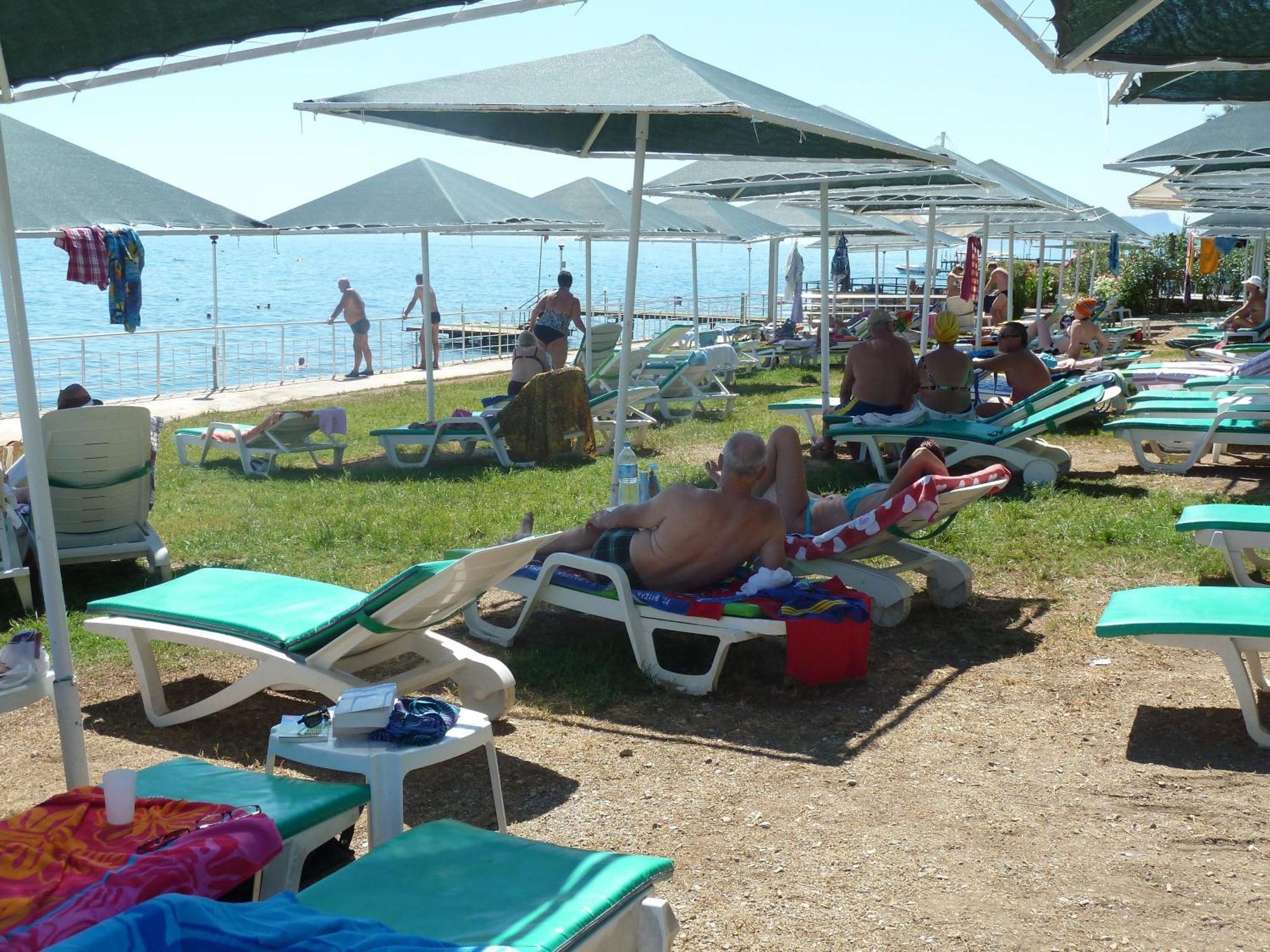 Club Hotel Rama Белдиби Екстериор снимка